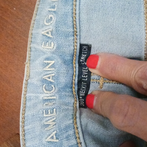 AMERICAN EAGLE - Picture 2 of 3